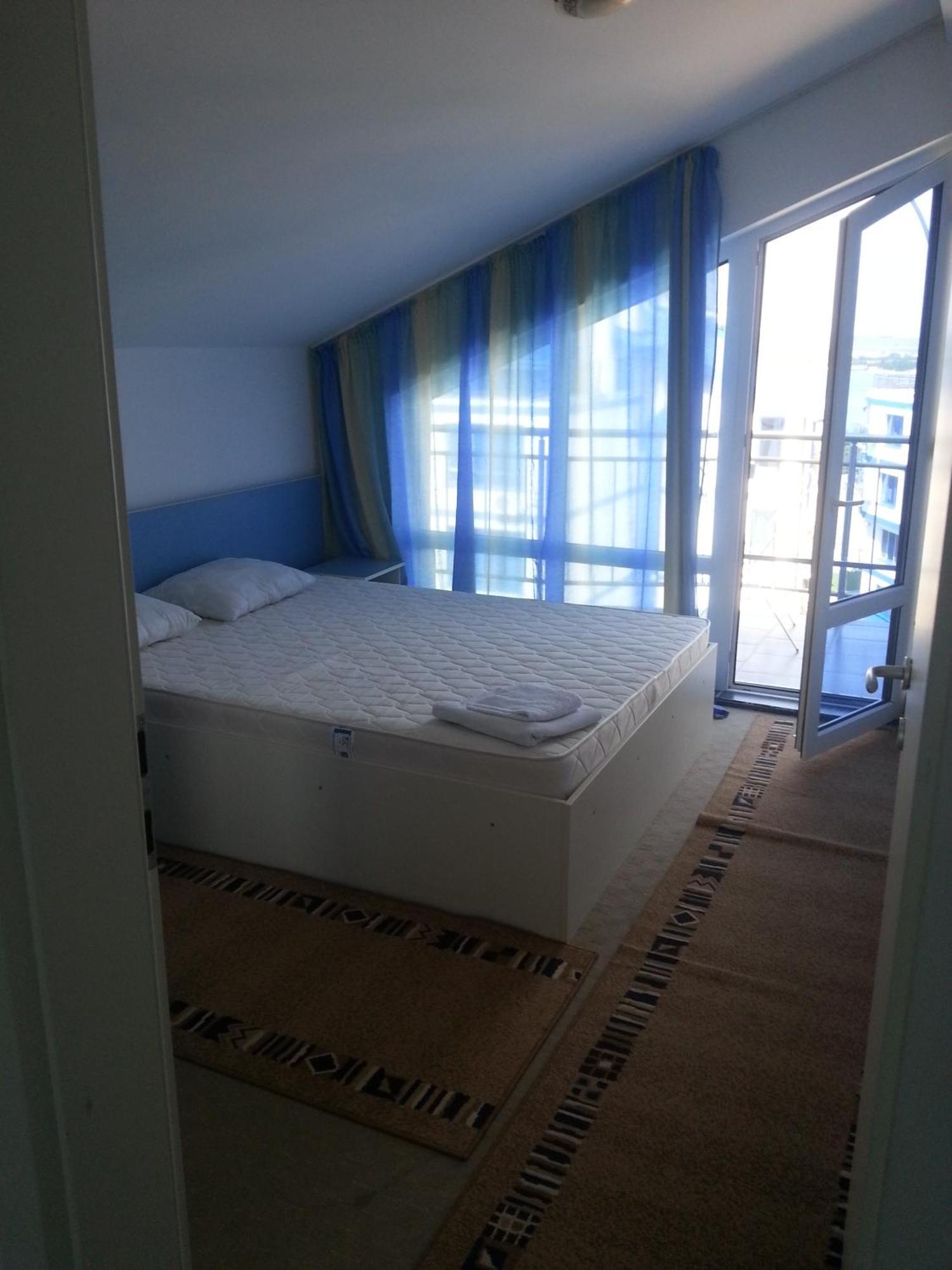 Blue Bay Palace Apart Complex Pomorie Rum bild